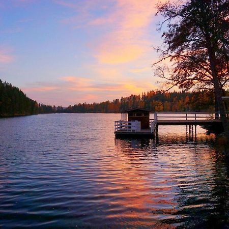 Villa Gladtjaern Smedjebacken Kültér fotó
