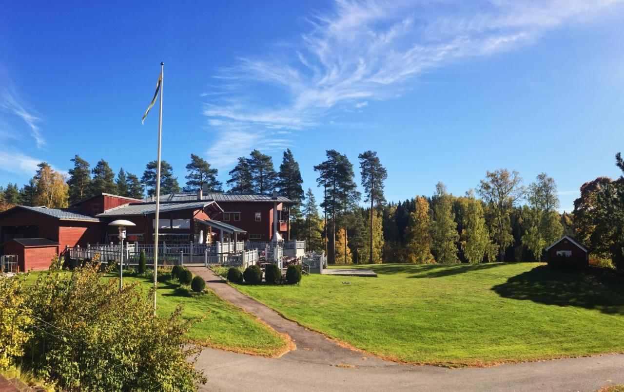 Villa Gladtjaern Smedjebacken Kültér fotó